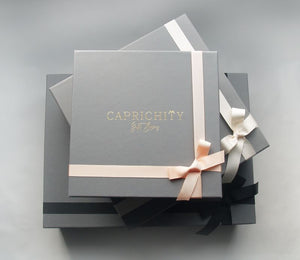 https://caprichity.com/cdn/shop/products/cajas-regalos-exclusivos-caprichity_300x300.jpg?v=1645007886