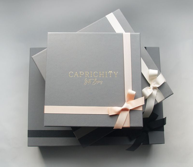 Caja con infusiones, dulces y otros detalles ideal para regalar – Caprichity
