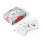 Cargar imagen en el visor de la galería, Juego de cartas ¡Redescubre el clásico mazo de 54 cartas con un nuevo diseño! Tus juegos favoritos con un nuevo toque estético. Regalo original y divertido.
